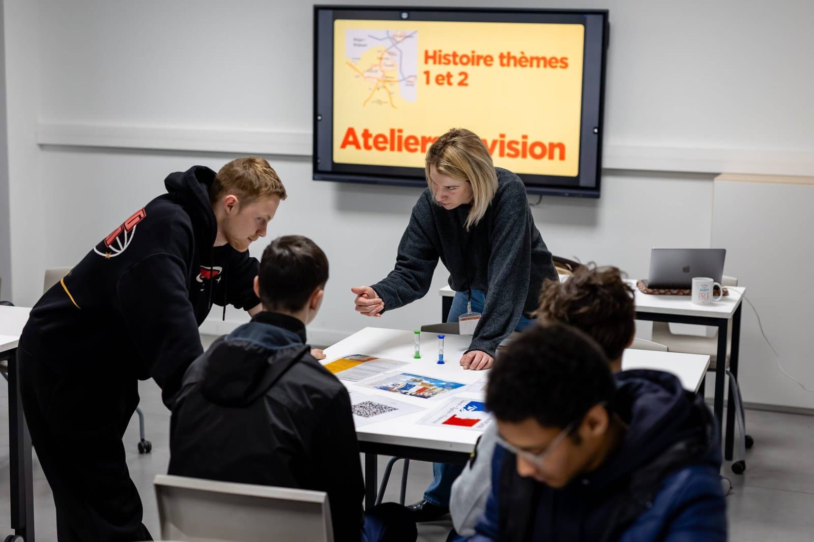 Devenez bénévole au sein de l’École De Production de l’Icam site de Lille
