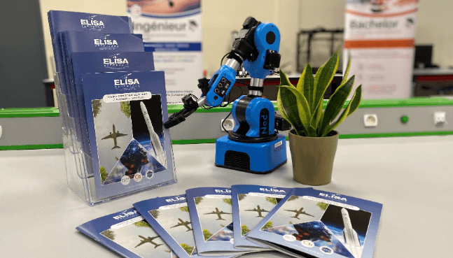 La brochure 2025-2026 est disponible