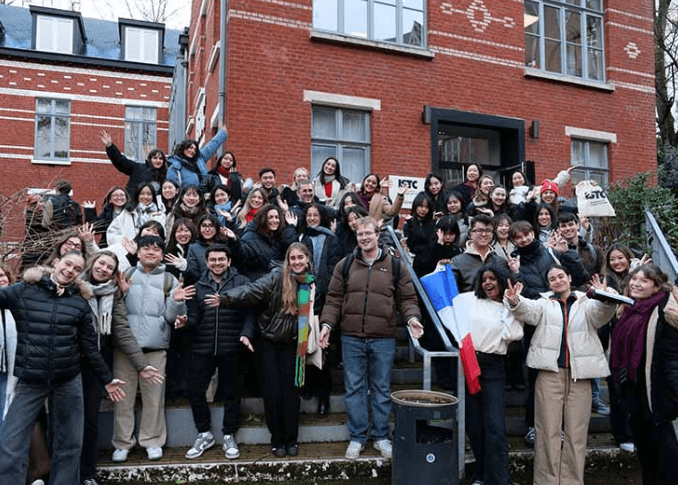 Welcome to all international students !