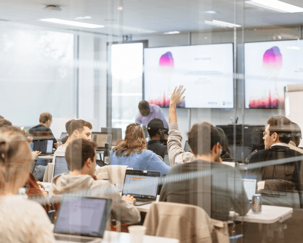 Faculté : des chercheurs de SKEMA distingués pour leurs publications