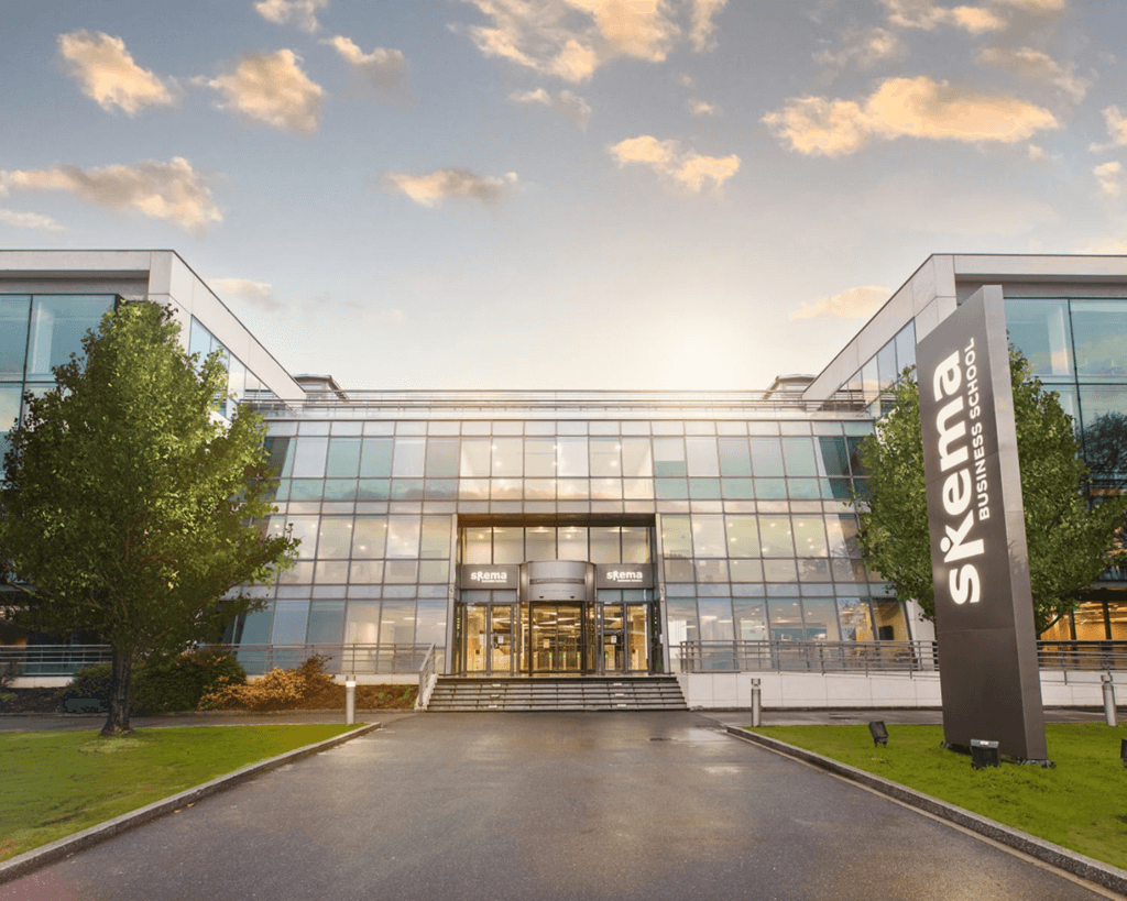 Faculté : Bruno Cirillo rejoint le Comité éditorial de relecture du Journal of Management