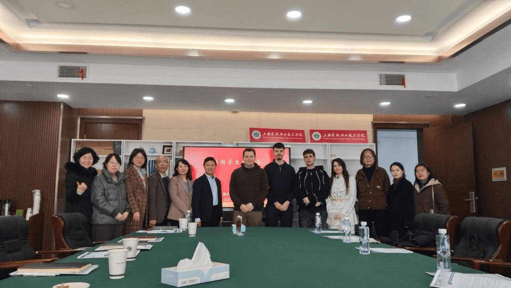 Nos 4 étudiants de la filière Chine de l&rsquo;ESC Amiens sont bien arrivés en Chine