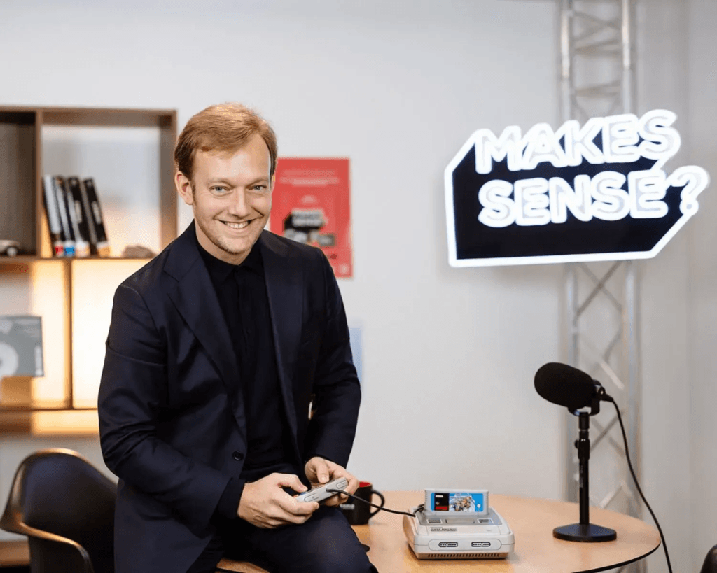 Makes Sense? : « Mario Kart, comment prendre la place de son patron ? » avec Charles Arkwright (SKEMA 2005)