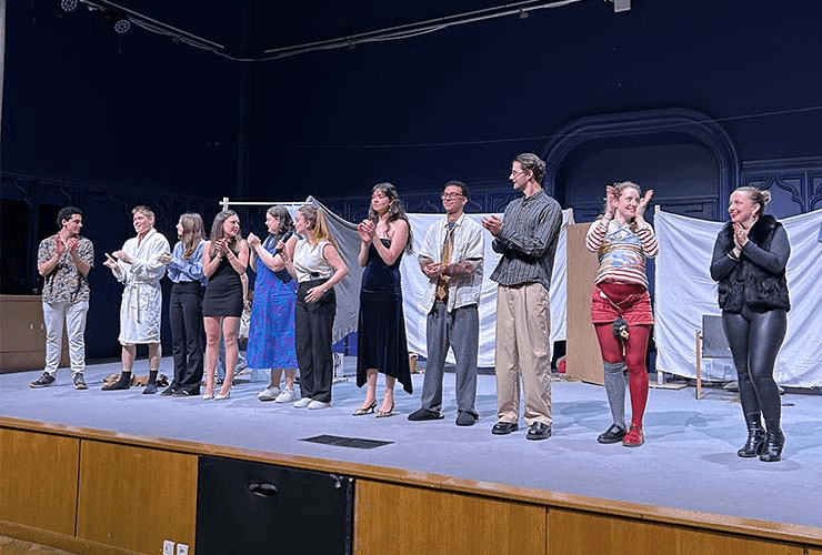 La pièce de théâtre ISTC