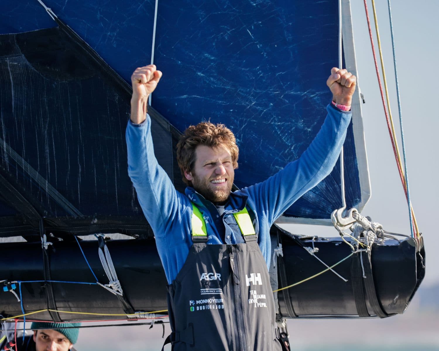 Vendée Globe : Benjamin Ferré a bouclé son tour du monde en 84 jours et termine 1er des bateaux à dérives !